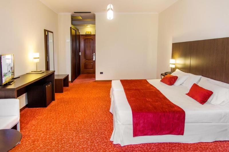 O Val Do Naseiro Hotel Viveiro Kamer foto